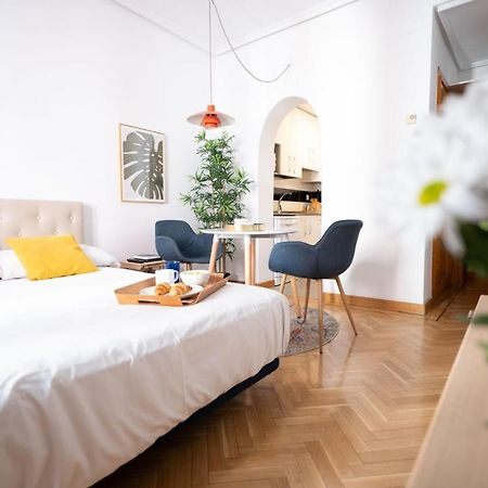 Estudio Calle Del Barquillo Madrid Luaran gambar